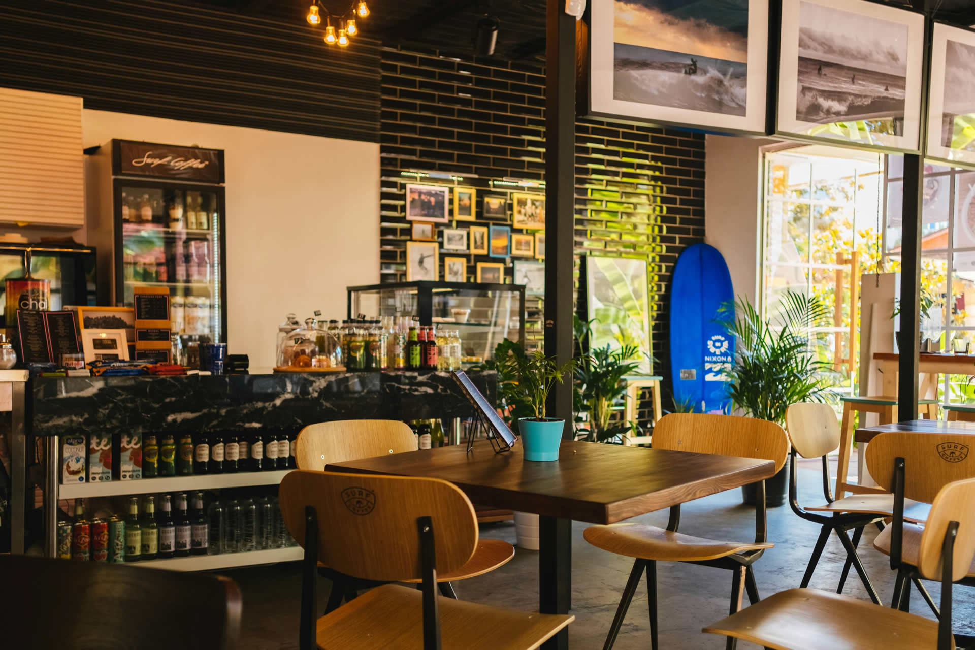 Hotel Bar
